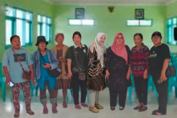 Dosen FE USM Sosialisasi Cara Mengelola Keuangan Keluarga Bagi Ibu Rumah Tangga