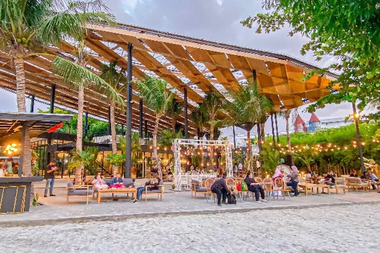 5 Restoran di Jakarta Utara dengan View Laut, Cocok untuk Healing Sambil Makan