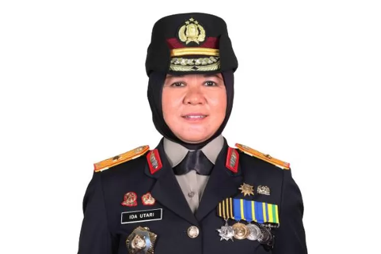 Biodata Dan Profil Irjen Pol Ida Oetari Poernamasasi, Wakapolda Kalteng ...