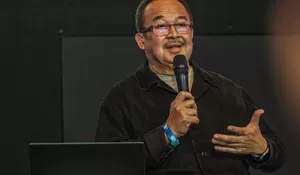 Rekening Mas Botok AMPB Diblokir, Rhenald Kasali Ingatkan Krisis Kanada hingga Hongkong