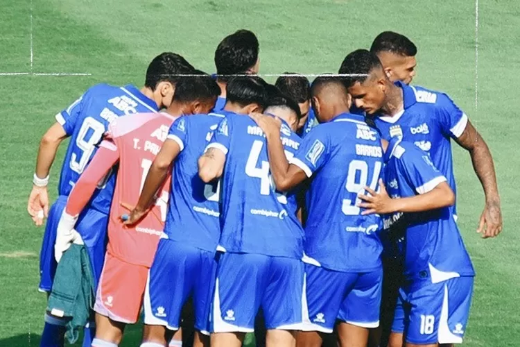 Jadwal Pertandingan Persib Bandung vs Dewa United (Foto: Gorajuara.com / Instagram @persib)