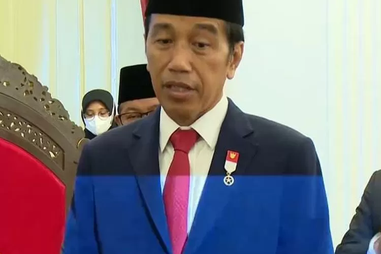 Lantik Azwar Anas Jadi Menpan RB, Ini Alasan Presiden Jokowi - Victory News