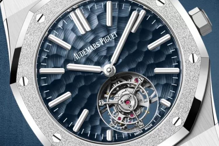 Awal 2023 Audemars Piguet Rilis Jam Tangan Dial Blue Dimple Yang