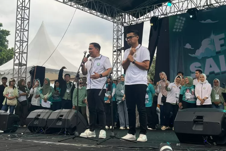 Dokter Rayendra dan Eka Maulana. (Foto/Tim Publikasi.)