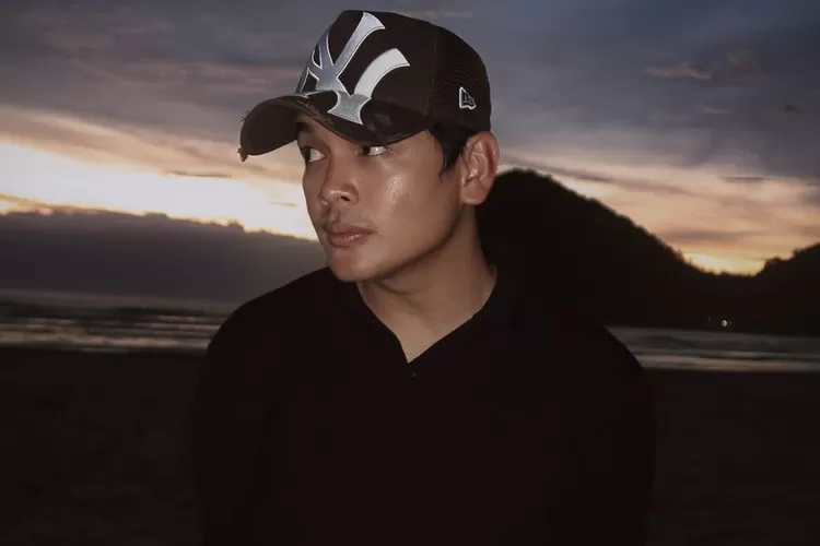 Natta Reza dikira netizen sebagai suami Wardatina Mawa yang diisukan selingkuh (Foto: Gorajuara/ Instagram/ @natta_reza)