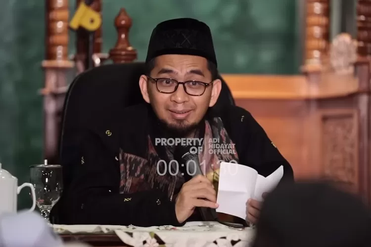 Ustaz Adi Hidayat Beberkan cara sukses dan bahagia (Tangkapan Layar YouTube Adi Hidayat Official)