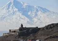 9 Fakta Mengejutkan Gunung Ararat, Puncak Tertinggi Turki yang Menyimpan Misteri Nabi Nuh!