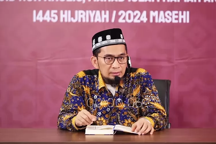 Ustaz Adi Hidayat (Tangkapan Layar YouTube Adi Hidayat Official)