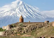 Siapa Sangka! Armenia Punya Gereja Tertua dan Tradisi Aneh yang Masih Bertahan