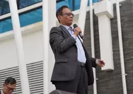 Mahfud MD Ajak Mahasiswa Berinovasi Tanpa Mengabaikan Hukum dan Moral