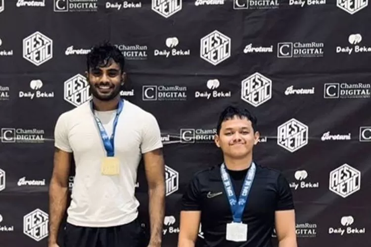 Anggota Komisi D DPRD Kota Bandung, Muhamad Reza Panglima Ulung berhasil mendapatkan medali perak dalam ajang kompetisi seni bela diri Brazilian Jiu Jitsu (BJJ) Copa De Singapura II, di Singapura (Dok. Panitia ICC)