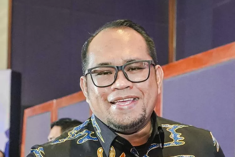 Promedia Bertemu Wakil Bupati Kutai Timur, Kasmidi Bulang Tegaskan Keseriusannya Maju di Pilbup Kutim 2024 (Instagram.com/@kasmidibulang76)