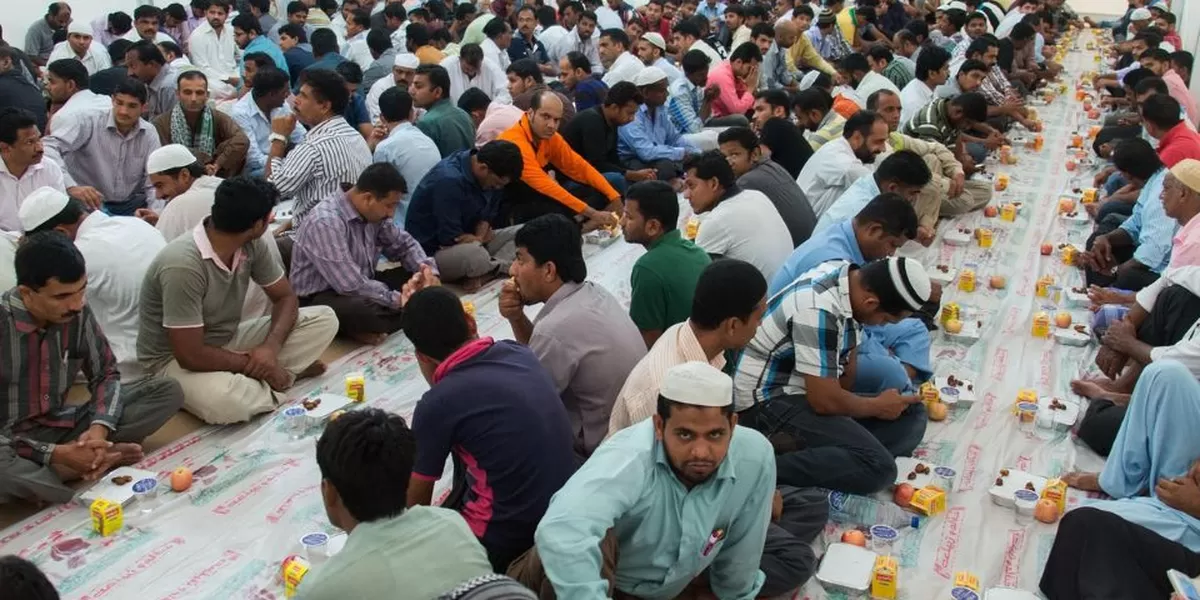 Puasa Ramadhan bukan hanya menahan lapar dan haus, tetapi juga melatih takwa, empati, dan keseimbangan hidup umat Muslim. (Foto: AdaTah/pixabay @AhmadArdity)