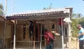 Program Ganti Atap Rumah Wartawan Terus Berlanjut, Editor Mitra Promedia Group elbaitsukabumi.com Rasakan Manfaat Atap Alduro Bikin Hunian Nyaman