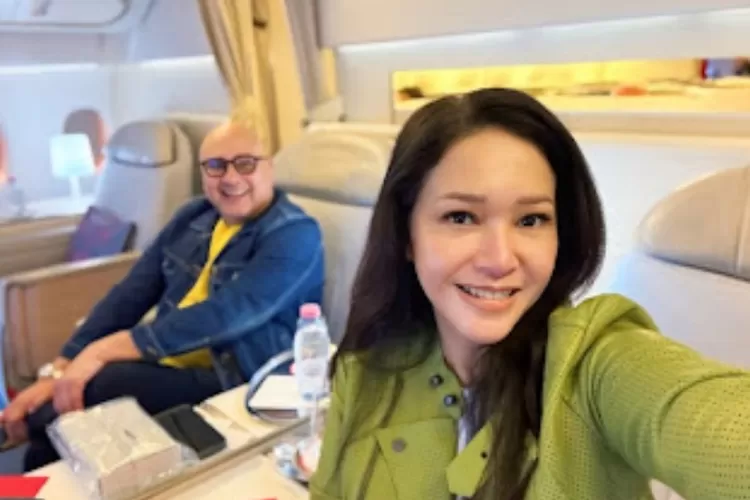 Maia dan Irwan Musry perjalanan ke Eropa saat ngunduh mantu Al Ghazali  (Dok. IG/ @maiaestiantyreal)