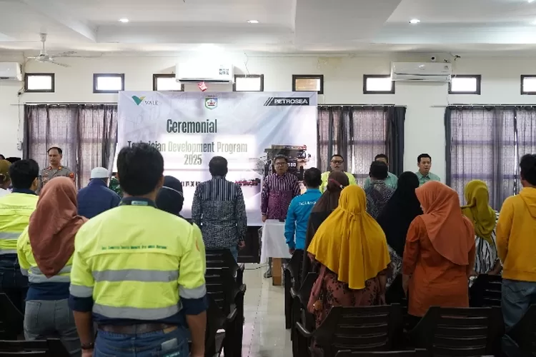 PT Vale buka program Technician  Development Program  dan Fress Operator Training bagi 13 desa binaan   (Vale)