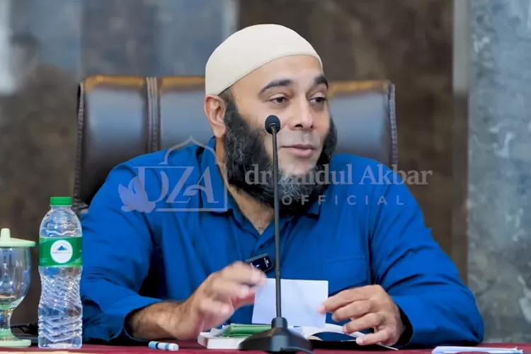 dr Zaidul Akbar ungkapkan kenapa berat badan bisa meningkat padahal puasa (Tangkapan Layar YouTube dr Zaidul Akbar Ofiicial)