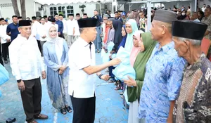 Safari Ramadan di Baubau, Gubernur Sultra: Meski Efisiensi, Kesejahteraan Warga Tetap Prioritas