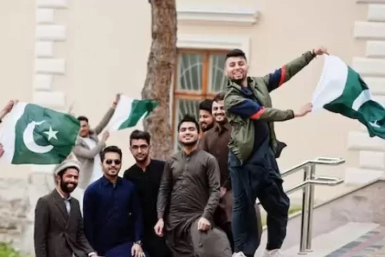 10 Fakta Negara Pakistan, mempunyai gunung kedua tertinggi di Dunia dan negara muslim dengan senjata nuklir