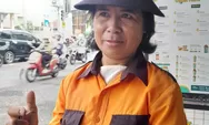 Inspiratif! Juru Parkir Perempuan ini Sukses Menguliahkan Anaknya di UMP Hingga Menjadi Sarjana