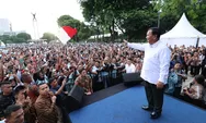 Momen Akrab Prabowo Subianto Joget Gemoy Bersama Ojol di Acara 'OjolET' Erick Thohir"