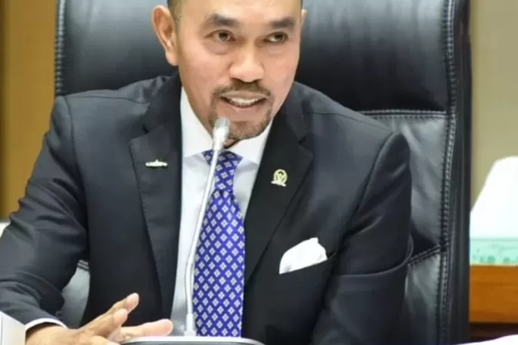 Kabur ke Singapura, Ahmad Sahroni Kehilangan Posisi di Komisi III DPR