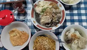 5 Destinasi Kuliner yang Wajib Dikunjungi Sobat Depok Saat Liburan ke Garut!