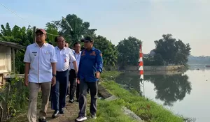 Tinjau Situ Pedongkelan, Wakil Walikota Depok Bahas Aksi Perbaikan Bareng DKI Jakarta