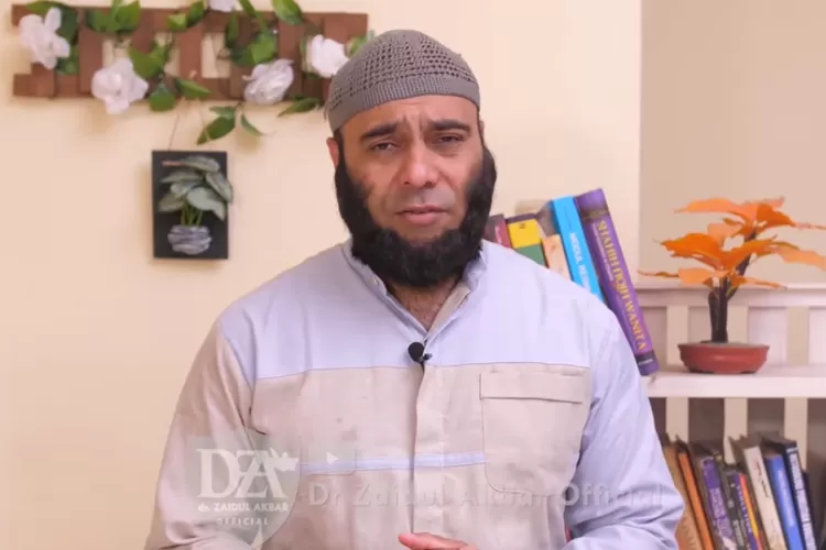dr Zaidul Akbar bagikan tips untuk merontokkan lemak di tubuh pasca lebaran (Tangkapan Layar YouTube dr Zaidul Akbar Official)