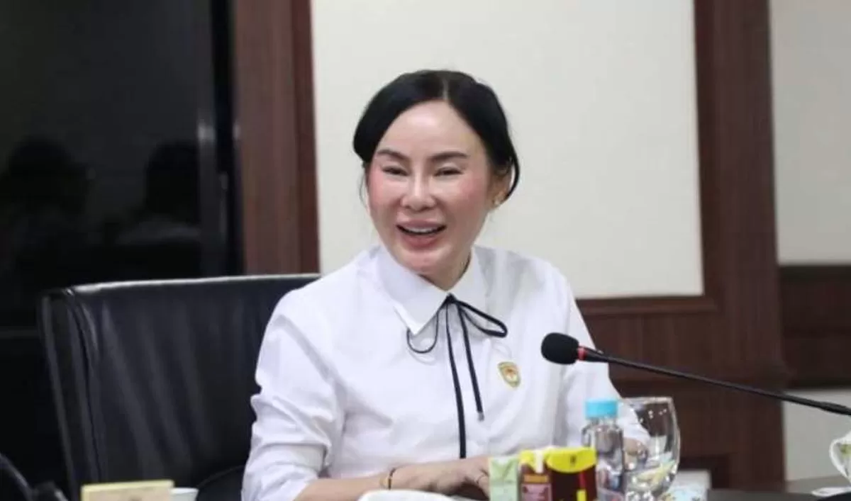 Wakil Kepala BP Batam, Li Claudia Chandra saat memimpin pertemuan strategis bersama Pertamin, PLN dan pelaku usaha.(Foto: Humas BP Batam) 