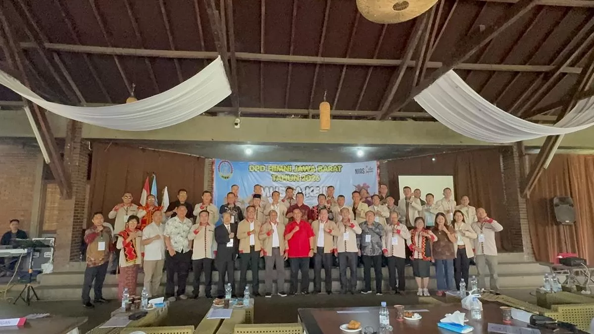 Sesi foto bersama ketika Musda IV DPD HIMNI Jawa Barat  (Istimewa)