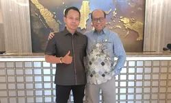 Suroso Isnandar Gantikan Darmawan Prasodjo sebagai Dirut PLN