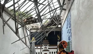 Setelah Musala Giliran Atap SMKN 1 Cileungsi Ambruk, Puluhan Siswa dan Guru Alami Luka