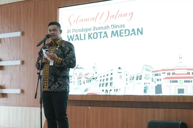 Lepas 12 pelajar ke Gwangju, Wali Kota Medan Bobby Nasution beri pesan ini ke peserta. (portal.medan.go.id)