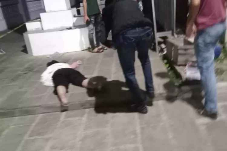 Mahasiswi UIN STS Jambi Tewas Bunuh Diri Usai Lompat dari Lantai 12. (Foto/LIHATJAMBI.)