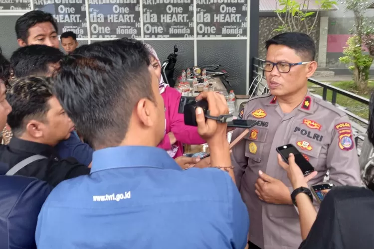 32 Anggota Polisi Lingkup Polda Sulteng Dipecat Dengan Tidak Hormat ...