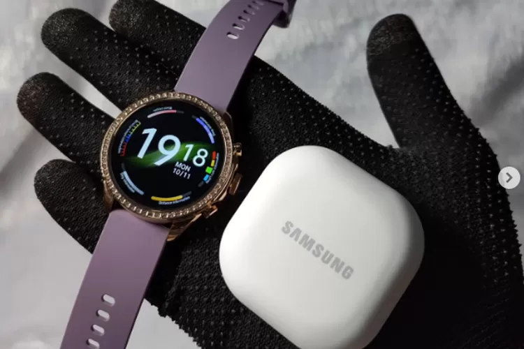 Apple Watch Vs Huawei Watch Vs Samsung Galaxy Watch Vs Garmin Marq