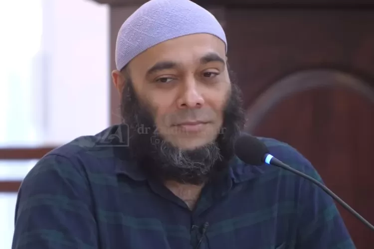 dr Zaidul Akbar Anjurkan Konsumsi Vitamin Bagi Calon Jemaah Haji (Tangkapan Layar YouTube dr Zaidul Akbar Official)