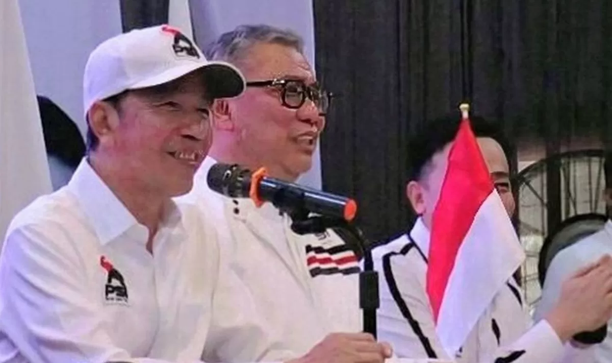 Jokowi saat menemui kader PSI dalam Rakerda yang digelar di Pondok Rimbawan Bandar Lampung.