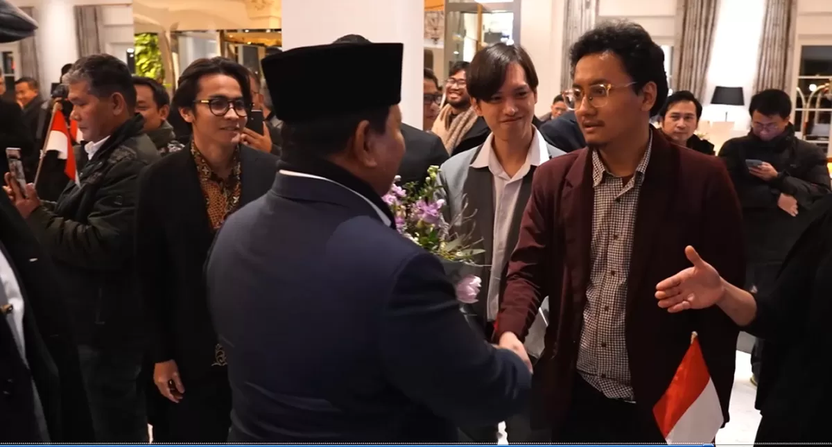Tiba di Swiss untuk Hadiri World Economic Forum, Prabowo Disambut Diaspora Indonesia