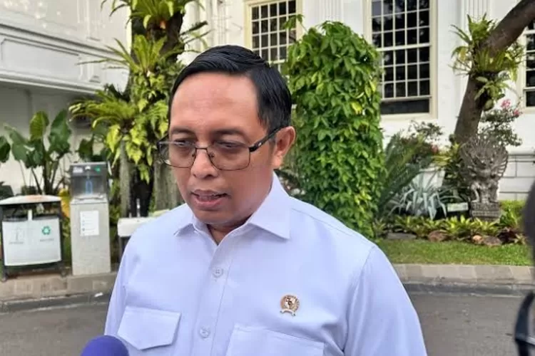 Hasan Nasbi Beri Respon Istana Soal Demo 25 Agustus di DPR yang Sempat Ricuh, Sebut Penyampaian Aspirasi Jangan Sampai Merusak Properti