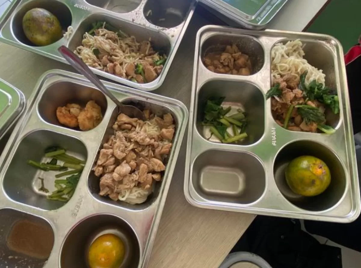 Program Makan Bergizi Gratis (MBG) yang digulirkan pemerintah sejak pertengahan Juli 2025 terus menuai tanggapan beragam dari masyarakat./Int