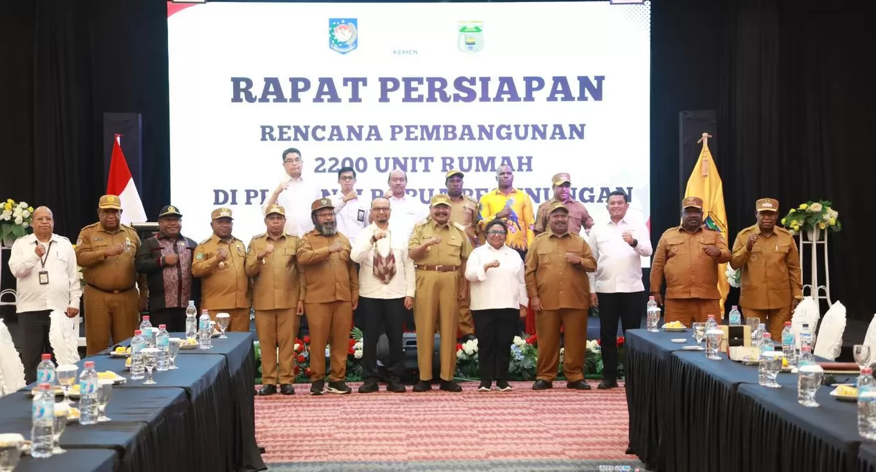 Rapat Persiapan Rencana Pembangunan 2.200 Unit Rumah di Papua Pegunungan di Wamena, Senin 11 Agustus 2025. (Puspen Kemendagri)