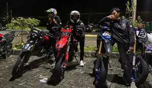 Komunitas CRF Meriahkan Night Ride Supermoto Bogor Raya, Diikuti 200 Bikers