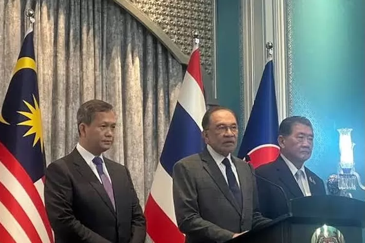 Thailand vs Kamboja Sepakat Gencatan Senjata, PM Malaysia Anwar Ibrahim Sebut Sebagai Kekuatan Diplomasi ASEAN