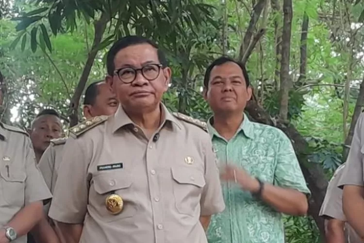 Gubernur Pramono Anung Tutup Bansos di Jakarta, Sebut Sebanyak 15.000 Penerima Bantuan Bermain Judol