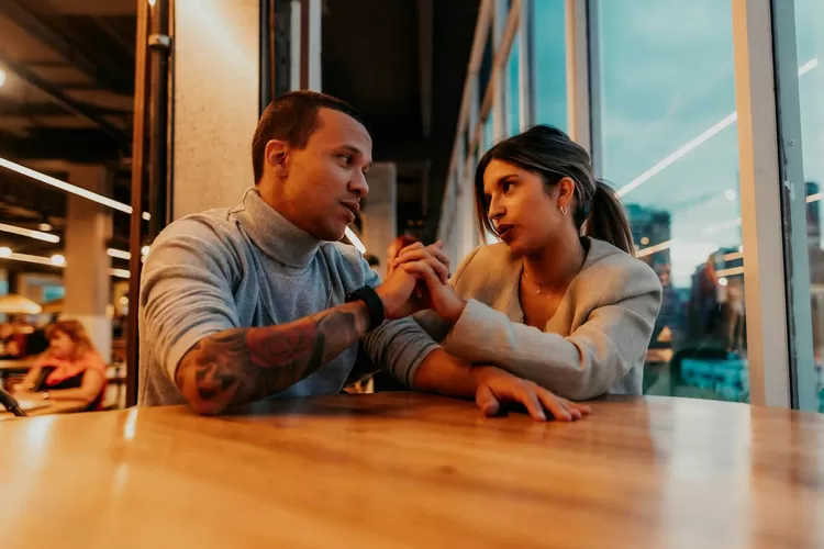 Ilustrasi ramalan zodiak Sagitarius mengenai cinta dan karir yang berlaku besok Kamis 27 Maret 2025 (pexels.com/@gera-cejas-3616330)