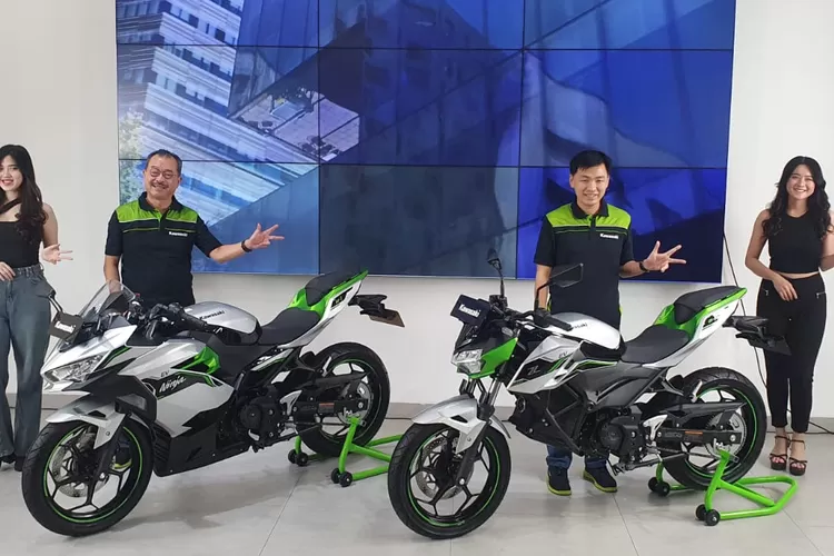 Hot News! Kawasaki Ninja Listrik Resmi Dijual di Indonesia - Intip Spek Ninja E-1 dan Z E-1 serta Harga Jualnya (Foto: Hoops.id)