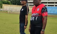 Saksikan Persipura, Dua Putra Port Numbay Bertemu di Stadion Mandala