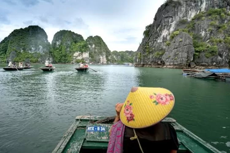 Tips Liburan Hemat dan Mencari Makanan Halal di Vietnam untuk Solo Traveler Muslim